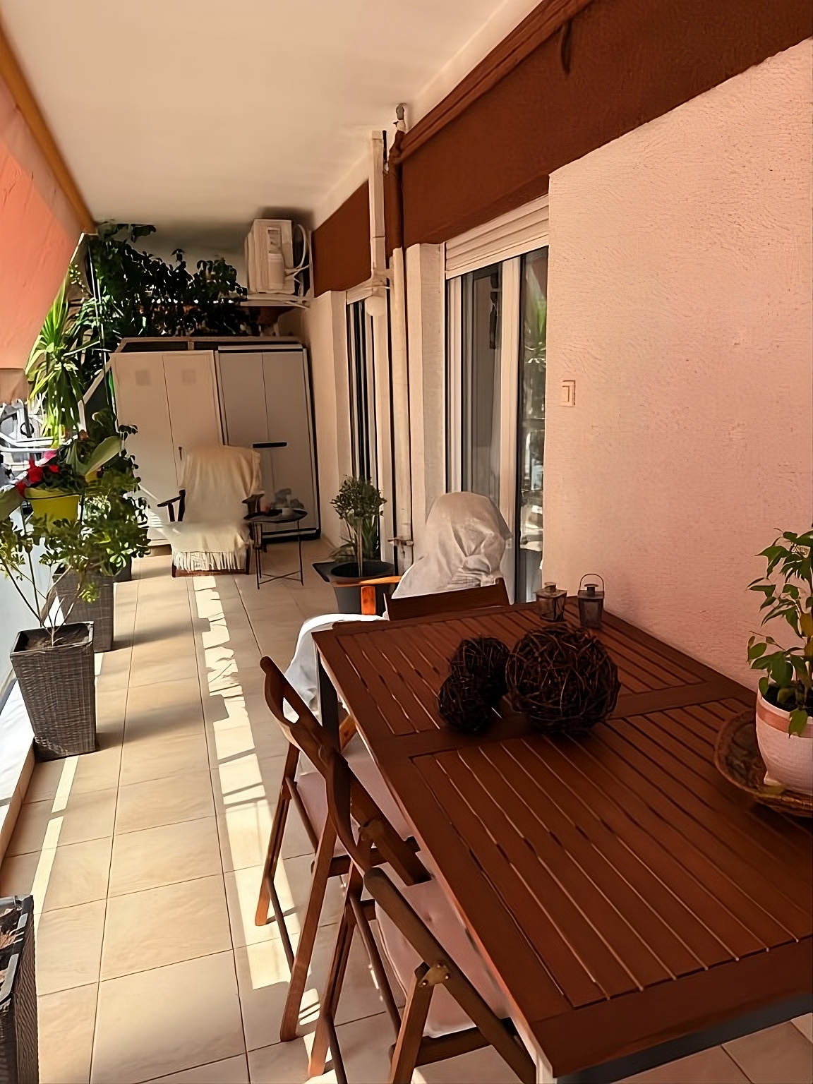 Μπαλκόνι - Balcony